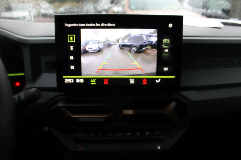 Photo 12 de l'offre de DACIA DUSTER VI EXTREME TCE 130 CV "4X4" GPS 3D CAMÃRA RE USB JA 17 FULL LED I-COKPIT PACK HIVER à 28900€ chez Bougel transactions