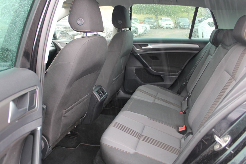 Photo 8 de l'offre de VOLKSWAGEN GOLF 7 ALLSTAR GPS 3D CLIM 2L TDI 150 CV CAMÃRA RE AUDIO USB JA 16 BLUETOOTH RÃGULATEUR à 13990€ chez Bougel transactions