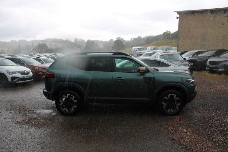 Photo 5 de l'offre de DACIA DUSTER VI EXTREME TCE 130 CV "4X4" GPS 3D CAMÃRA RE USB JA 17 FULL LED I-COKPIT PACK HIVER à 28900€ chez Bougel transactions