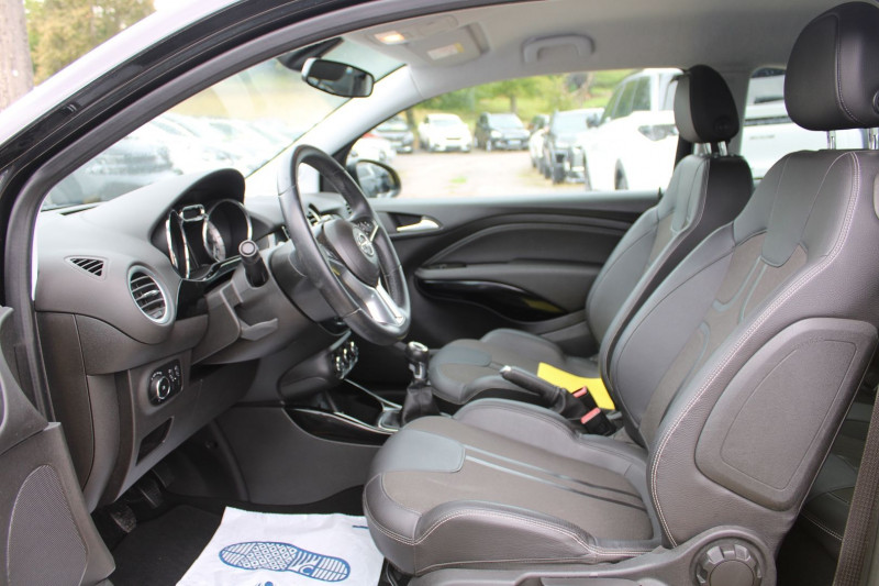 Photo 8 de l'offre de OPEL ADAM ROCKS 1L4 TWINPORT ESSENCE 87 CV ÃCRAN TACTILE RE USB JA 17 RADAR BLUETOOTH RÃGULATEUR à 8990€ chez Bougel transactions