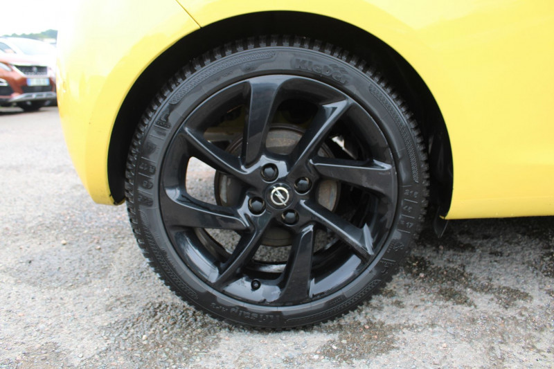 Photo 7 de l'offre de OPEL ADAM ROCKS 1L4 TWINPORT ESSENCE 87 CV ÃCRAN TACTILE RE USB JA 17 RADAR BLUETOOTH RÃGULATEUR à 8990€ chez Bougel transactions