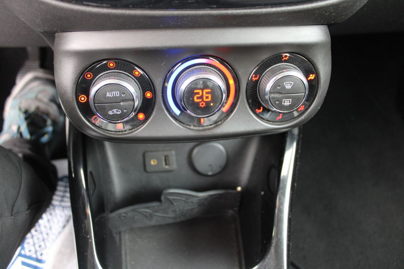 Photo 10 de l'offre de OPEL ADAM ROCKS 1L4 TWINPORT ESSENCE 87 CV ÃCRAN TACTILE RE USB JA 17 RADAR BLUETOOTH RÃGULATEUR à 8990€ chez Bougel transactions
