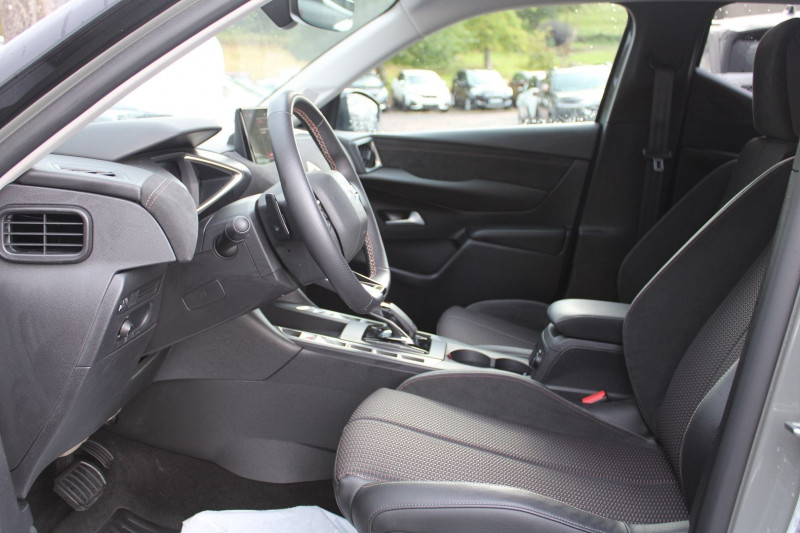 Photo 8 de l'offre de DS DS 3 CROSSBACK II 130CV BOITE AUTO 1L5 BLUEHDI PERFORMANCE LINE CUIR FULL LEDS JA 18 GRAND GPS USB à 26500€ chez Bougel transactions