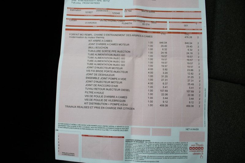 Photo 16 de l'offre de CITROEN C5 AIRCROSS FEEL BUSINESS 1L5 BLUEHDI 130 CV EAT8 BOITE AUTO CAMÃRA GPS 3D BLUETOOTH  JA 18 à 16990€ chez Bougel transactions