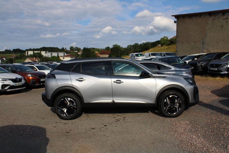 Photo 5 de l'offre de PEUGEOT 2008 PHASE 4 ALLURE 145 CV HYBRIDE GPS 3D I-COKPIT FULL LED JA 17 RÃGULATEUR BOITE AUTO DCS-6 à 26990€ chez Bougel transactions
