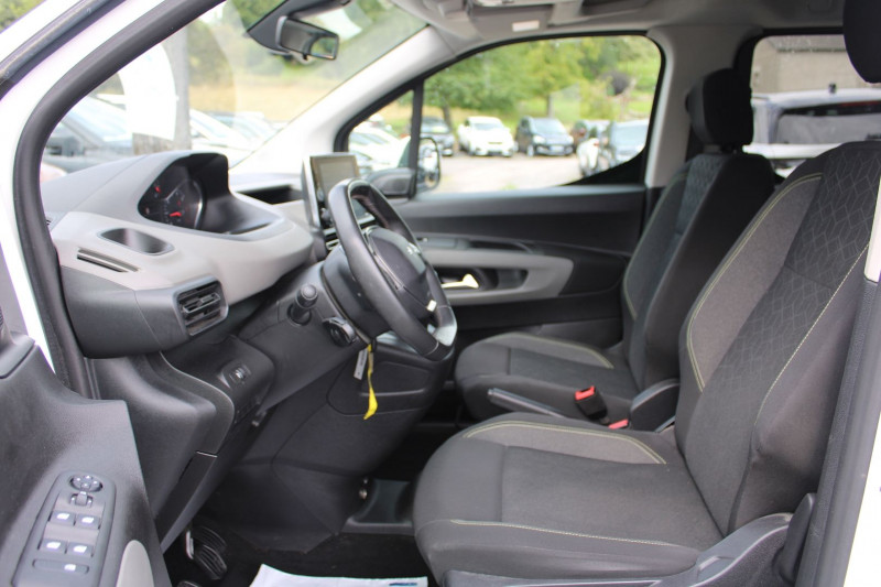 Photo 8 de l'offre de PEUGEOT RIFTER BLUE HDI ALLURE 100 CV à 17800€ chez Bougel transactions