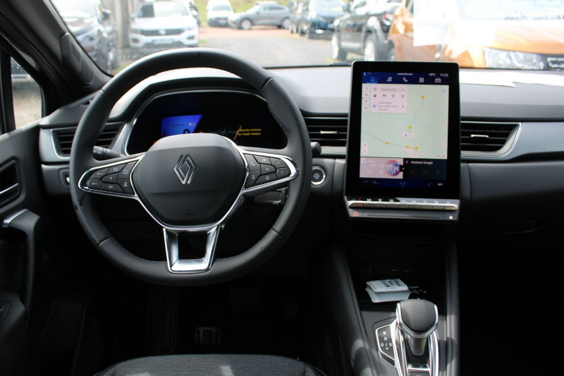 Photo 10 de l'offre de RENAULT SYMBIOZ TECHNO 145 CV HYBRIDE GPS 3D CAMÃRA AUDIO USB JA 18 FULL LED I-COKPIT BOITE AUTO à 29990€ chez Bougel transactions