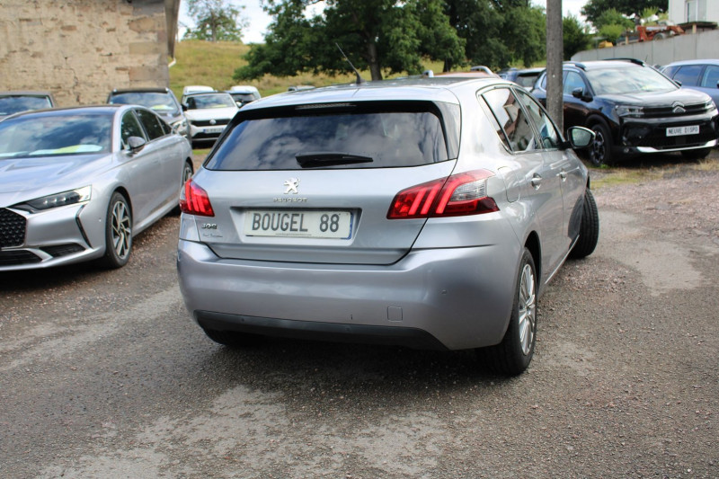 Photo 2 de l'offre de PEUGEOT 308 III 1L6 HDI 120 CV ALLURE GPS 3D CLIM MI/CUIR USB JA 16 RADAR BLUETOOTH RÃGULATEUR à 13500€ chez Bougel transactions