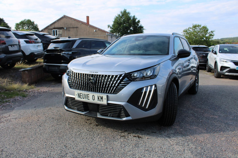 Photo 4 de l'offre de PEUGEOT 2008 PHASE 4 ALLURE 145 CV HYBRIDE GPS 3D I-COKPIT FULL LED JA 17 RÃGULATEUR BOITE AUTO DCS-6 à 26990€ chez Bougel transactions