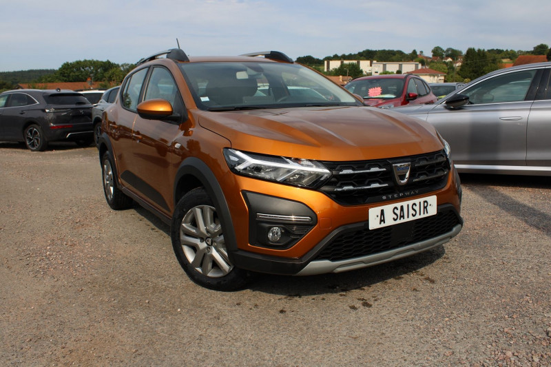 Dacia SANDERO 4 STEPWAY 90 CV TCE TURBO CLIM AUTO ABS GPS 3D USB BLUETOOTH RÃGULATEUR BOITE 6V Essence ORANGE ATACAMA Occasion à vendre