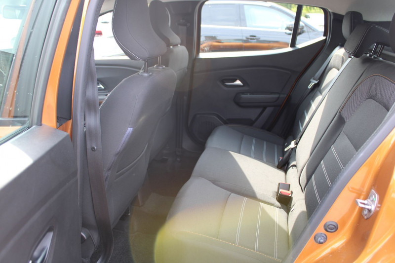 Photo 8 de l'offre de DACIA SANDERO 4 STEPWAY 90 CV TCE TURBO CLIM AUTO ABS GPS 3D USB BLUETOOTH RÃGULATEUR BOITE 6V à 12990€ chez Bougel transactions