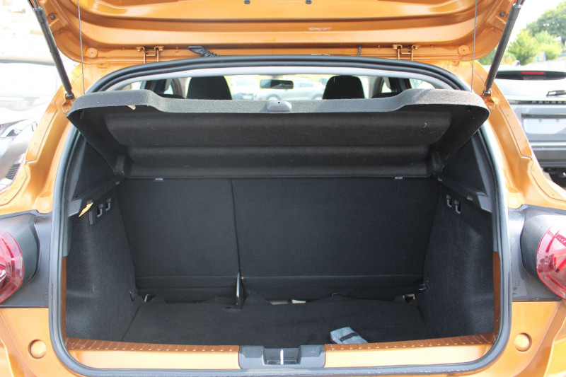 Photo 6 de l'offre de DACIA SANDERO 4 STEPWAY 90 CV TCE TURBO CLIM AUTO ABS GPS 3D USB BLUETOOTH RÃGULATEUR BOITE 6V à 12990€ chez Bougel transactions