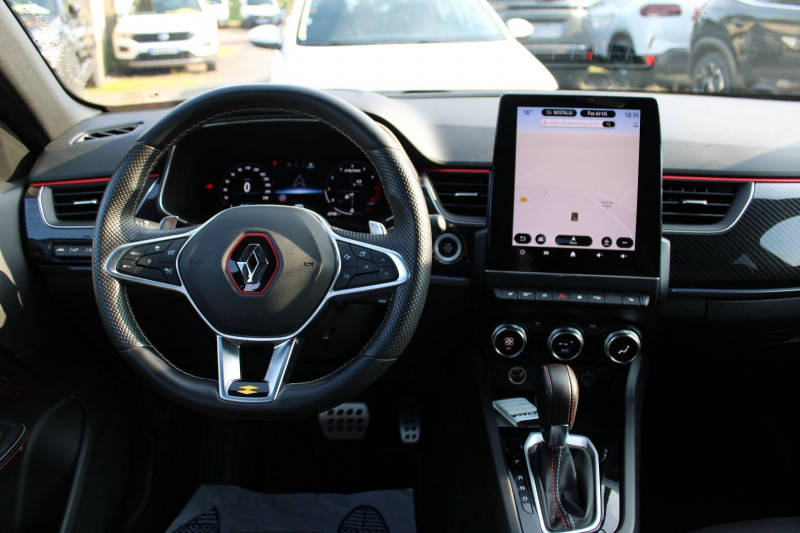 Photo 10 de l'offre de RENAULT ARKANA RS-LINE 160 CV HYBRIDE GPS 3D CAMÃRA USB JA 18 ATTELAGE I-COKPIT BOITE AUTO EDC à 23990€ chez Bougel transactions