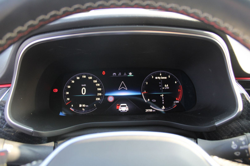 Photo 18 de l'offre de RENAULT ARKANA RS-LINE 160 CV HYBRIDE GPS 3D CAMÃRA USB JA 18 ATTELAGE I-COKPIT BOITE AUTO EDC à 23990€ chez Bougel transactions