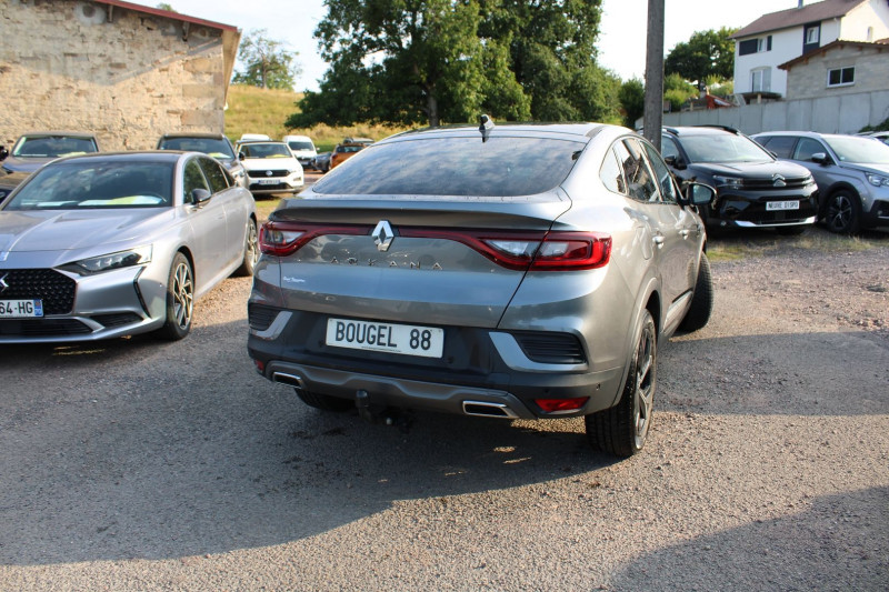 Photo 2 de l'offre de RENAULT ARKANA RS-LINE 160 CV HYBRIDE GPS 3D CAMÃRA USB JA 18 ATTELAGE I-COKPIT BOITE AUTO EDC à 23990€ chez Bougel transactions