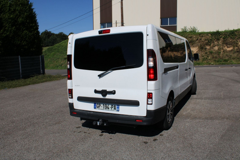 Photo 2 de l'offre de OPEL VIVARO COMBI L2 H1 CDTI 125 CV "6 PLACES" GPS CAMÃRA GRIP USB BLUETOOTH ATTELAGE RÃGULATEUR à 18900€ chez Bougel transactions