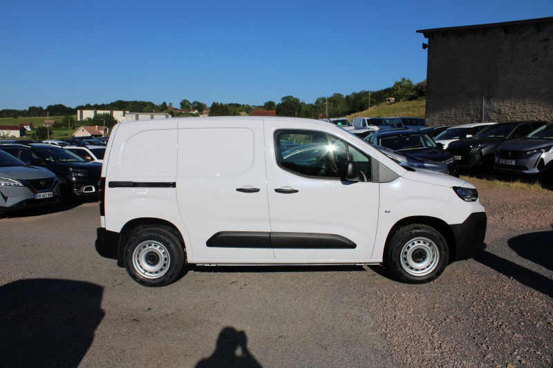 Photo 5 de l'offre de CITROEN BERLINGO 5 HDI 100 CV AFFAIRE "3 PLACES" RÃGULATEUR GPS CARPLAY BLUETOOTH TVA=17920 E HT à 21500€ chez Bougel transactions