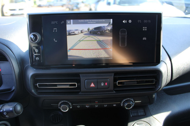 Photo 10 de l'offre de CITROEN BERLINGO 5 HDI 100 CV AFFAIRE "3 PLACES" RÃGULATEUR GPS CARPLAY BLUETOOTH TVA=17920 E HT à 21500€ chez Bougel transactions