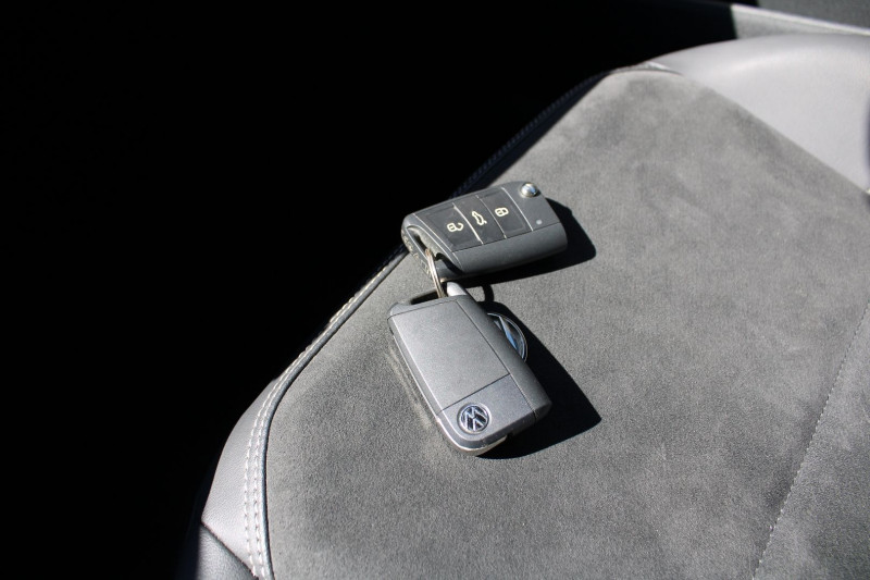 Photo 16 Volkswagen TAIGO 1.0 TSI 110CH STYLE DSG7 Essence ROUGE ELIXIR en vente chez Bougel transactions Photo 16 de l'offre de VOLKSWAGEN TAIGO 1.0 TSI 110CH STYLE DSG7 à 22500€ chez Bougel transactions