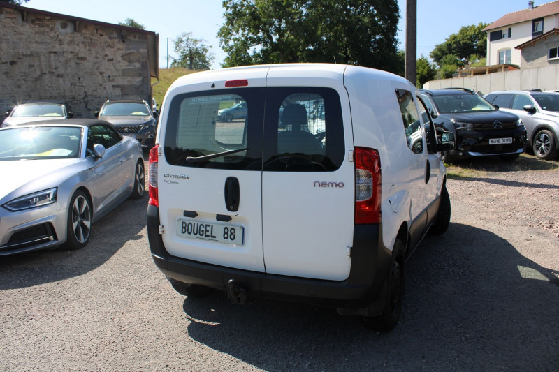 Photo 2 de l'offre de CITROEN NEMO AFFAIRE HDI 70 CV CLUB AUDIO MP3 ATTELAGE ORDINATEUR DE BORD LIMITEUR DE VITESSE à 4500€ chez Bougel transactions