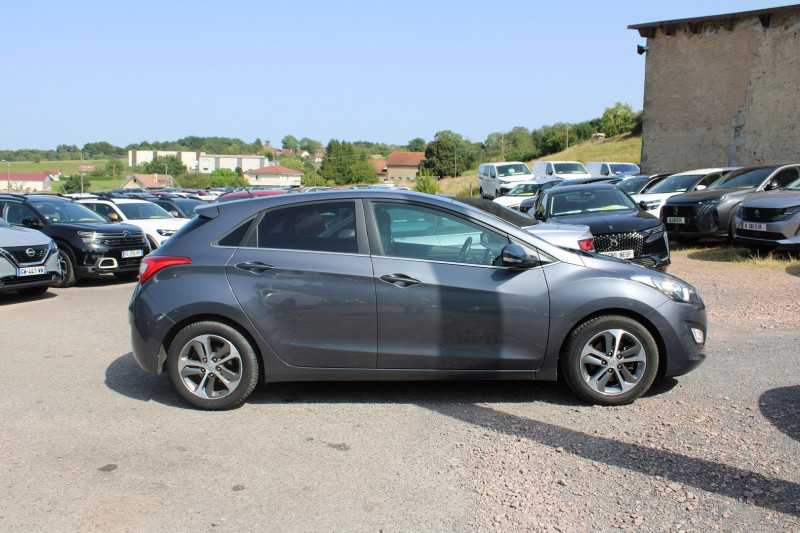 Photo 5 de l'offre de HYUNDAI I30 1L6 CRDI 110 CV EDITION GO! CLIM USB JA 16 AUDIO MP3 RADAR BLUETOOTH RÃGULATEUR à 10990€ chez Bougel transactions