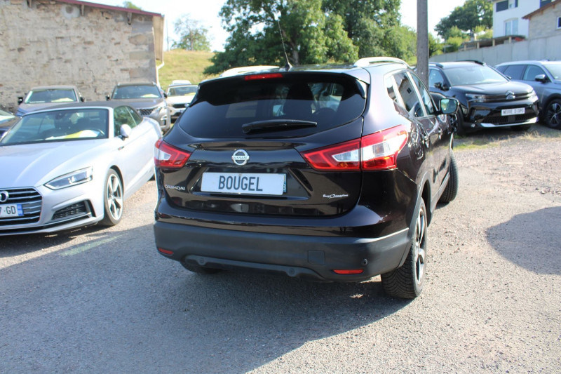 Photo 2 de l'offre de NISSAN QASHQAI III N-CONNECTA 1L5 DCI 110 CV GPS 3D CAMÃRA 360Â° MP3 USB JA 18 TOIT PANO RÃGULATEUR à 10990€ chez Bougel transactions