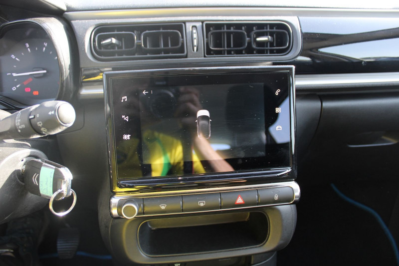 Photo 12 de l'offre de CITROEN C3 PHASE 4 FEEL BUSINESS ESSENCE 83 CV GPS 3D CLIM FULL LED USB RADAR BLUETOOTH RÃGULATEUR à 8990€ chez Bougel transactions