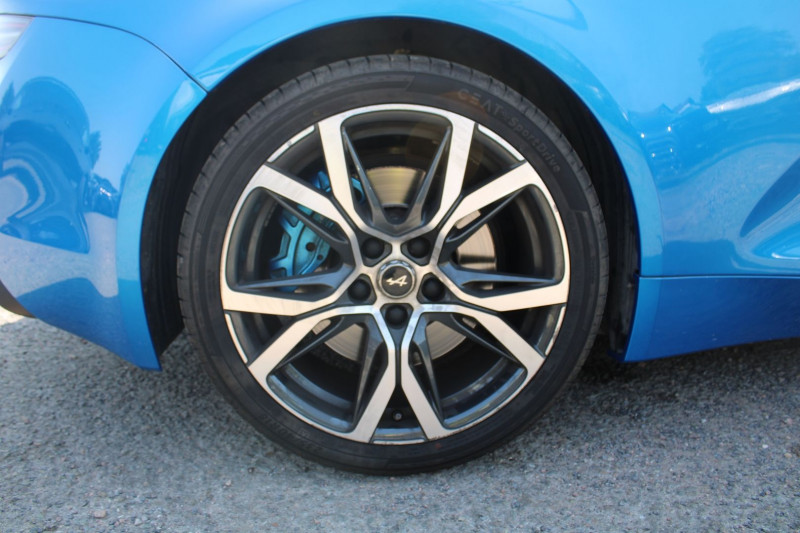 Photo 7 de l'offre de ALPINE A110 LEGENDE 1L8 TURBO 252 CV BOITE AUTO PALETTE FULL LEDS GPS 3D USB JANTES 18  ASR à 57900€ chez Bougel transactions