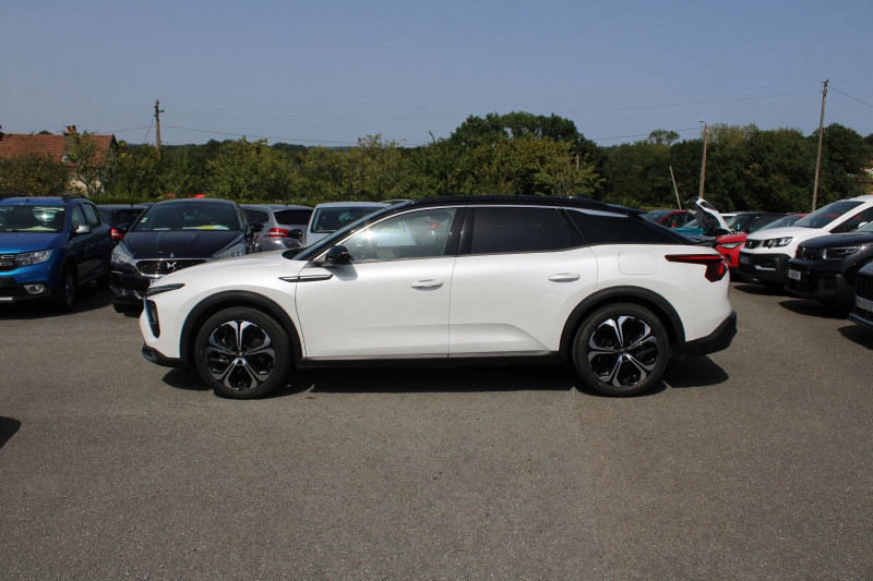 Photo 5 de l'offre de CITROEN C5 X HYBRIDE ETENSE 180CV RECHARGEABLE SHINE EAT8 BOITE AUTO GRAND GPS CUIR FULL LEDS à 26900€ chez Bougel transactions