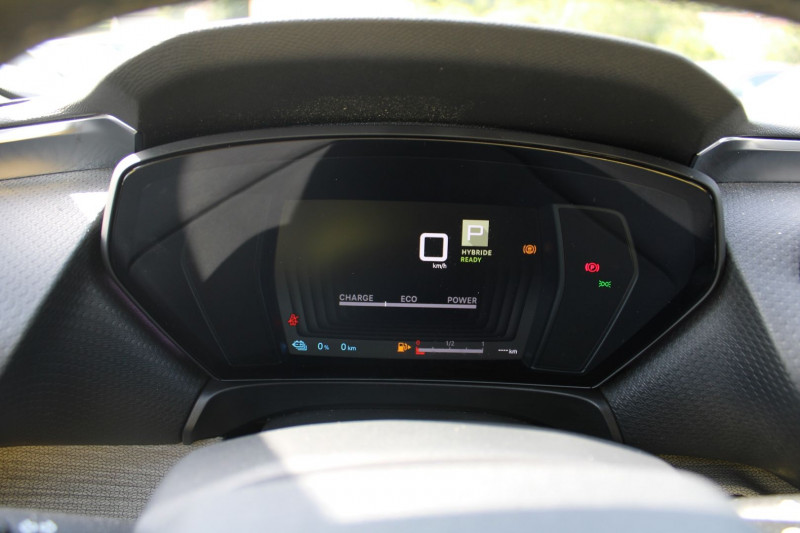 Photo 18 de l'offre de CITROEN C5 X HYBRIDE ETENSE 180CV RECHARGEABLE SHINE EAT8 BOITE AUTO GRAND GPS CUIR FULL LEDS à 26900€ chez Bougel transactions