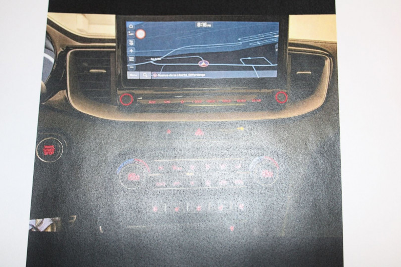 Photo 5 de l'offre de KIA PROCEED 1L5 T-GDI 160 CV DCT7 GT LINE BOITE AUTO CAMÃRA TOIT OUVRANT CUIR GPS 3D USB à 23900€ chez Bougel transactions
