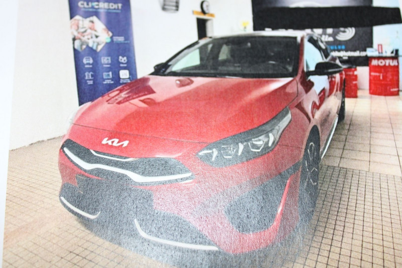 Kia PROCEED 1L5 T-GDI 160 CV DCT7 GT LINE BOITE AUTO CAMÃRA TOIT OUVRANT CUIR GPS 3D USB Essence ROUGE FUSION  Occasion à vendre