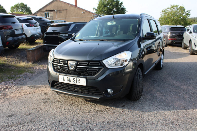 Photo 4 de l'offre de DACIA LODGY LAURÃATE DCI 95 CV 7 PLACES BOITE 6V GPS USB RÃGULATEUR BLUETOOTH CLIMAT  ABS à 15200€ chez Bougel transactions