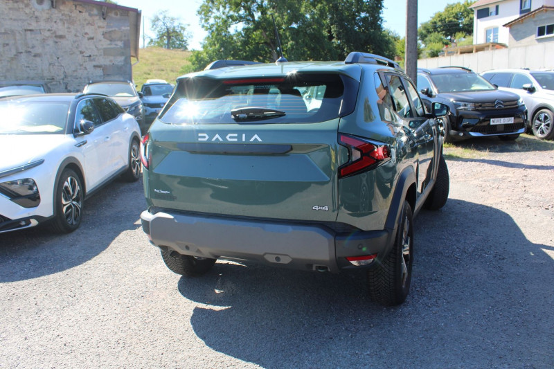 Photo 2 de l'offre de DACIA DUSTER VI EXPRESSION TCE 130 CV "4X4" GPS CARPLAY CAMÃRA AUDIO USB JA 17 FULL LED I-COKPIT à 25990€ chez Bougel transactions