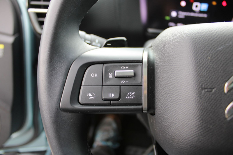 Photo 12 de l'offre de CITROEN C4 PHASE 4 MAX BLUE 130 CV EAT8 BOITE AUTO TOIT PANO GRAND GPS 3D CUIR ABS CAMÃRA FULL LEDS à 22500€ chez Bougel transactions