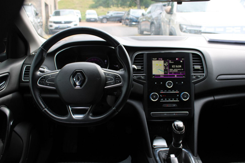 Photo 11 de l'offre de RENAULT MEGANE 4 BUSINESS 1L5 BLUE DCI 95 CV GPS 3D R-LINK ATTELAGE RE JA 17 USB RADAR RÃGULATEUR à 10990€ chez Bougel transactions