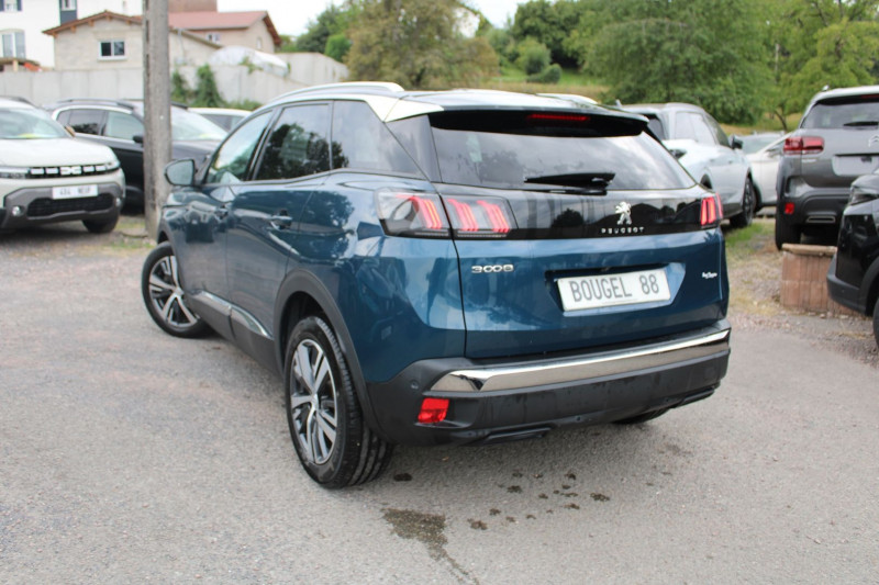 Photo 3 de l'offre de PEUGEOT 3008 PHASE 4 130 CV ROADTRIP GPS 3D CAMÃRA USB JA 18 I-COKPIT FULL LED BLUETOOTH RÃGULATEUR à 15900€ chez Bougel transactions