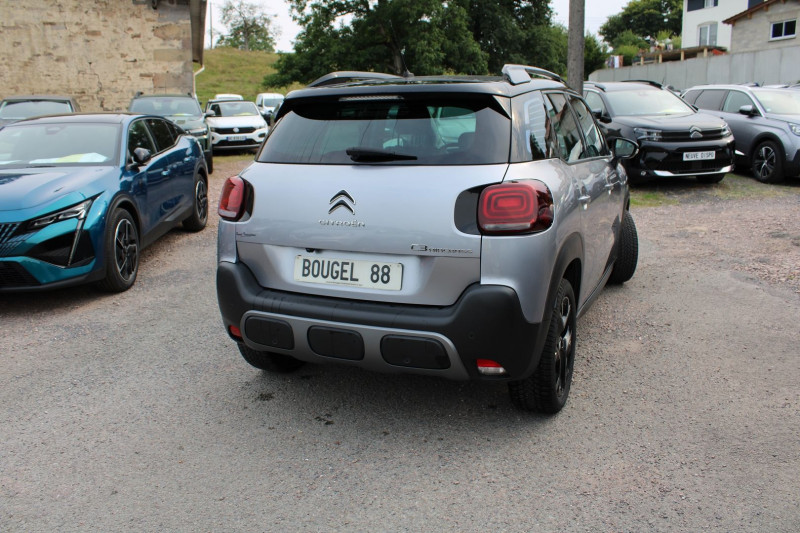 Photo 2 de l'offre de CITROEN C3 AIRCROSS II ESSENCE 110 SHINE MAX CAMÃRA GPS 3D CLIM AUTO GRIPP CONTROL JANTES ALU  USB  BV6 à 15200€ chez Bougel transactions