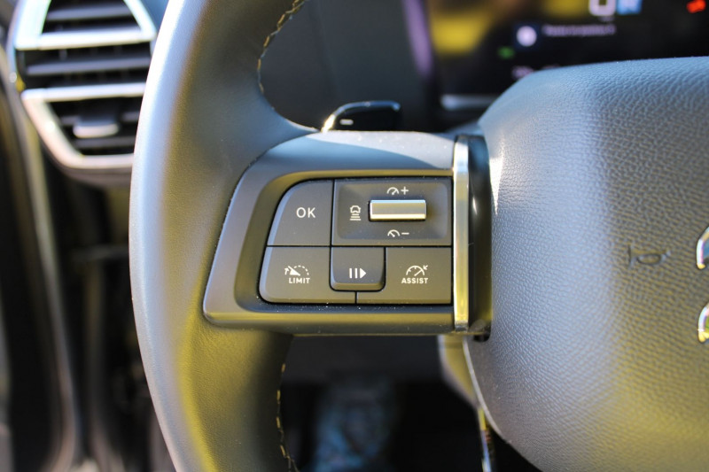 Photo 14 de l'offre de CITROEN C4 X MAX 130 CV GPS 3D CAMÃRA JA 18 TOIT PANO USB FULL LED I-COKPIT BOITE AUTO EAT-8 à 19990€ chez Bougel transactions