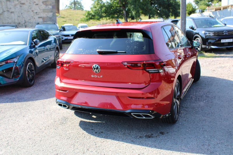 Photo 2 de l'offre de VOLKSWAGEN GOLF 8 R-LINE 2L TDI 150 CV GPS 3D FULL LED USB JA 17 I-COKPIT RÃGULATEUR BOITE DSG-7 à 33990€ chez Bougel transactions