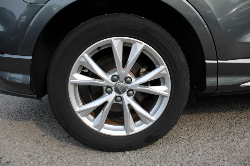 Photo 8 de l'offre de AUDI Q3 SPORTBACK S-LINE 35 TFSI 150 CV GPS 3D CAMÃRA RÃGULATEUR FULL LED USB JA 18 BOITE S-TRONIC à 27990€ chez Bougel transactions