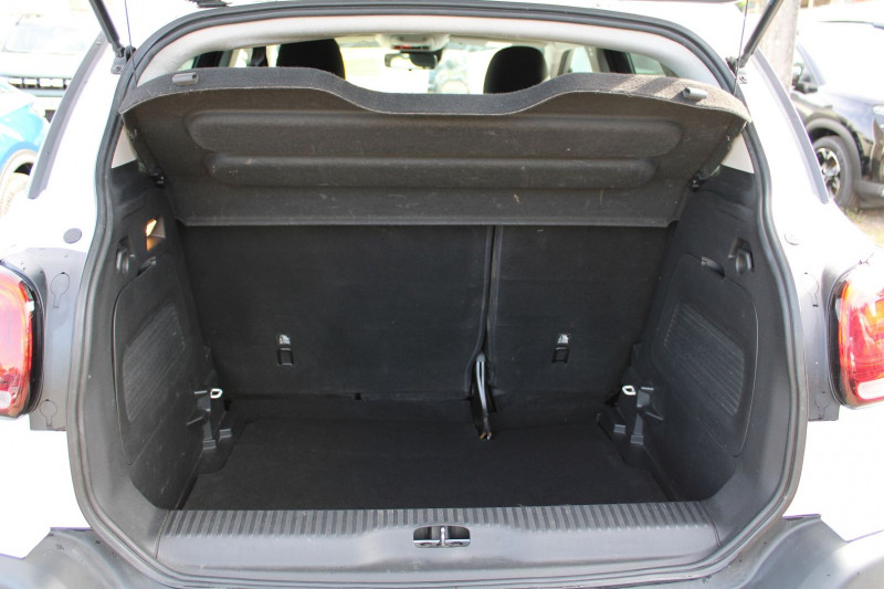 Photo 6 de l'offre de CITROEN C3 AIRCROSS FEEL BUSINESS 110 CV ESSENCE GPS 3D RADAR BLUETOOTH RÃGULATEUR BOITE AUTO EAT-6 à 11500€ chez Bougel transactions