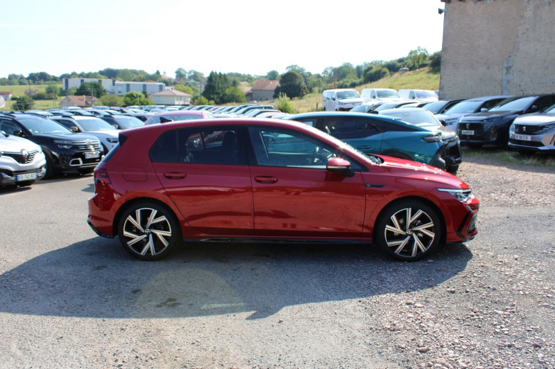 Photo 5 de l'offre de VOLKSWAGEN GOLF 8 R-LINE 2L TDI 150 CV GPS 3D FULL LED USB JA 17 I-COKPIT RÃGULATEUR BOITE DSG-7 à 33990€ chez Bougel transactions
