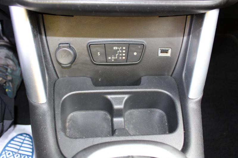 Photo 14 de l'offre de CITROEN C3 AIRCROSS FEEL BUSINESS 110 CV ESSENCE GPS 3D RADAR BLUETOOTH RÃGULATEUR BOITE AUTO EAT-6 à 11500€ chez Bougel transactions