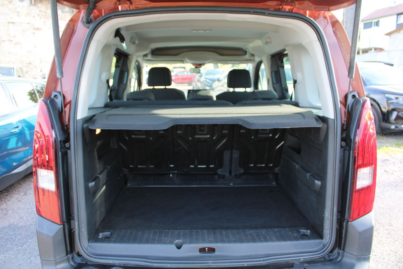 Photo 6 de l'offre de PEUGEOT RIFTER BLUE HDI 100 CV ACTIVE GPS MIROR LINK CLIM AUDIO USB RADAR BLUETOOTH RÃGULATEUR à 13990€ chez Bougel transactions