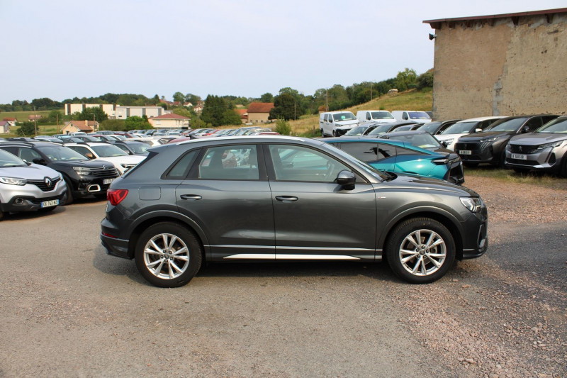 Photo 5 de l'offre de AUDI Q3 SPORTBACK S-LINE 35 TFSI 150 CV GPS 3D CAMÃRA RÃGULATEUR FULL LED USB JA 18 BOITE S-TRONIC à 27990€ chez Bougel transactions