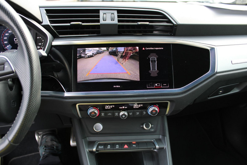 Photo 13 de l'offre de AUDI Q3 SPORTBACK S-LINE 35 TFSI 150 CV GPS 3D CAMÃRA RÃGULATEUR FULL LED USB JA 18 BOITE S-TRONIC à 27990€ chez Bougel transactions