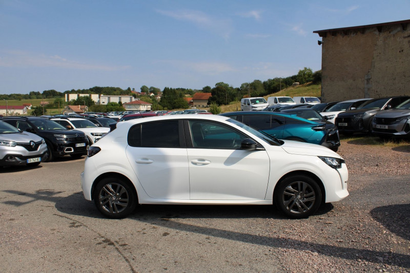 Photo 5 de l'offre de PEUGEOT 208 III ACTIVE PACK 75 CV ESSENCE GPS 3D USB LEDS JA 16 ABS RÃGULATEUR BLUETOOTH CLIM à 12500€ chez Bougel transactions