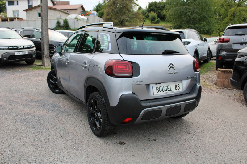 Photo 3 de l'offre de CITROEN C3 AIRCROSS II ESSENCE 110 SHINE MAX CAMÃRA GPS 3D CLIM AUTO GRIPP CONTROL JANTES ALU  USB  BV6 à 15200€ chez Bougel transactions