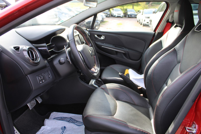 Photo 8 de l'offre de RENAULT CLIO 4 1.6 T 220CH ENERGY RS TROPHY EDC EURO6 2015 à 17990€ chez Bougel transactions